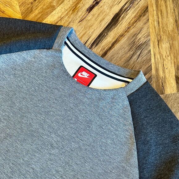 Nike Tech Fleece Crewneck Sweatshirt Men’s L Grey Anthracite White OG FA17 - Picture 7 of 14